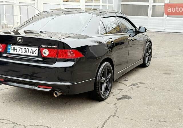 Чорний Хонда Аккорд, об'ємом двигуна 2.35 л та пробігом 187 тис. км за 6800 $, фото 4 на Automoto.ua