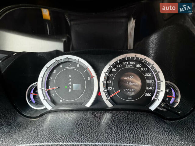 Чорний Хонда Аккорд, об'ємом двигуна 2.4 л та пробігом 235 тис. км за 12307 $, фото 19 на Automoto.ua