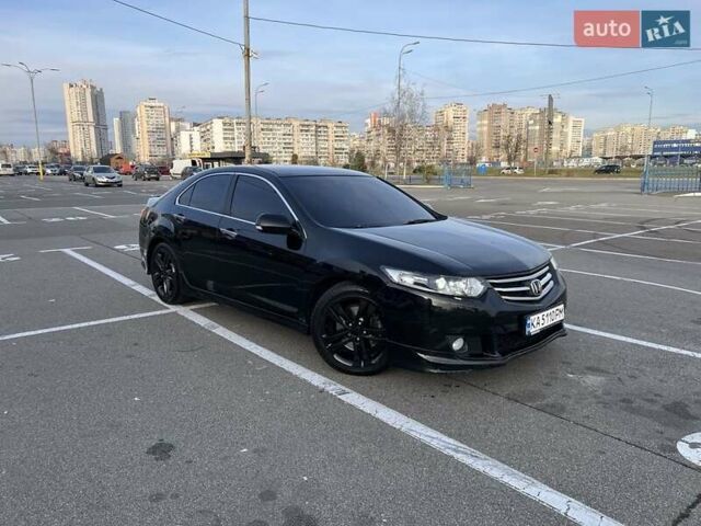 Чорний Хонда Аккорд, об'ємом двигуна 2.4 л та пробігом 250 тис. км за 8800 $, фото 2 на Automoto.ua