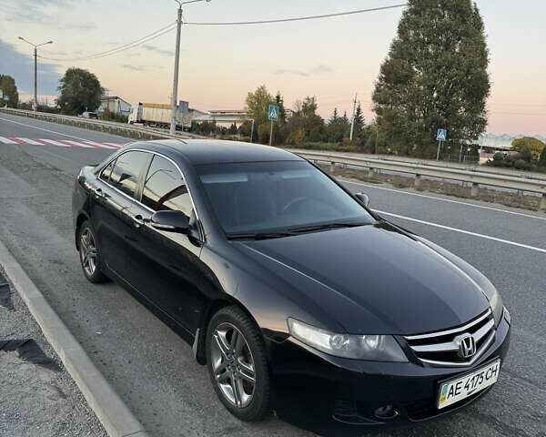 Черный Хонда Аккорд, объемом двигателя 2 л и пробегом 430 тыс. км за 7900 $, фото 6 на Automoto.ua