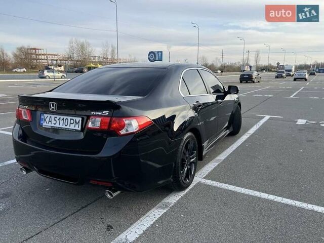 Чорний Хонда Аккорд, об'ємом двигуна 2.4 л та пробігом 250 тис. км за 8800 $, фото 1 на Automoto.ua