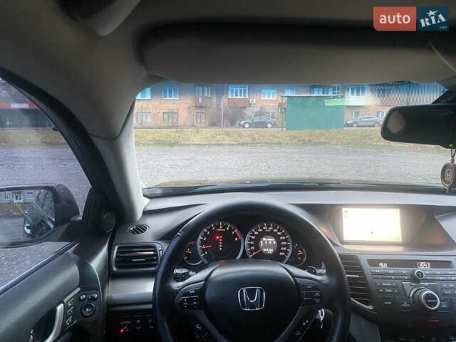Чорний Хонда Аккорд, об'ємом двигуна 2.4 л та пробігом 244 тис. км за 9300 $, фото 11 на Automoto.ua