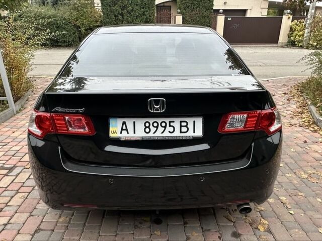 Хонда Аккорд 2009 в Киеве на Automoto.ua Черный Хонда Аккорд, объемом двигателя 2 л и пробегом 240 тыс. км за 8600 $, фото 5 на Automoto.ua