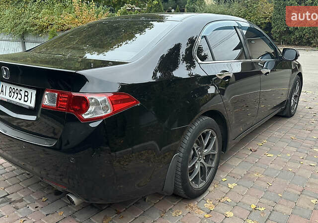 Хонда Аккорд 2009 в Киеве на Automoto.ua Черный Хонда Аккорд, объемом двигателя 2 л и пробегом 240 тыс. км за 8600 $, фото 9 на Automoto.ua