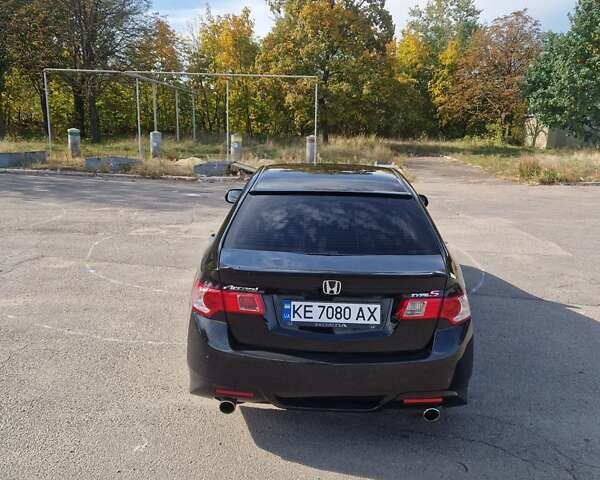 Черный Хонда Аккорд, объемом двигателя 2.4 л и пробегом 270 тыс. км за 11000 $, фото 6 на Automoto.ua