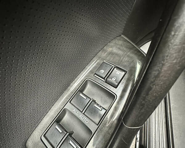 Черный Хонда Аккорд, объемом двигателя 2.4 л и пробегом 272 тыс. км за 9700 $, фото 29 на Automoto.ua