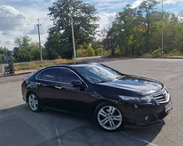 Черный Хонда Аккорд, объемом двигателя 2.4 л и пробегом 270 тыс. км за 11000 $, фото 12 на Automoto.ua