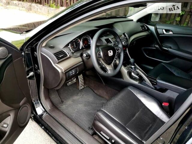 Чорний Хонда Аккорд, об'ємом двигуна 2.35 л та пробігом 173 тис. км за 10500 $, фото 13 на Automoto.ua