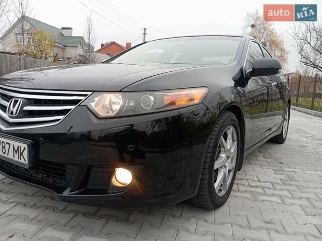 Чорний Хонда Аккорд, об'ємом двигуна 2.4 л та пробігом 195 тис. км за 13300 $, фото 11 на Automoto.ua