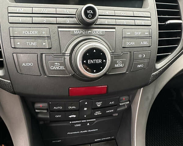 Черный Хонда Аккорд, объемом двигателя 2.4 л и пробегом 272 тыс. км за 9700 $, фото 4 на Automoto.ua