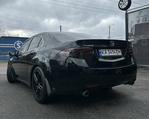 Черный Хонда Аккорд, объемом двигателя 2.4 л и пробегом 272 тыс. км за 9700 $, фото 21 на Automoto.ua