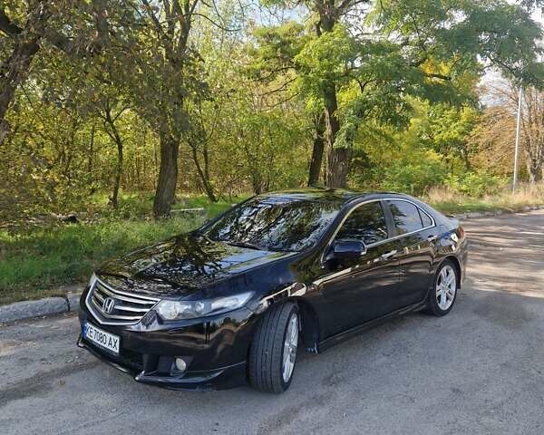 Черный Хонда Аккорд, объемом двигателя 2.4 л и пробегом 270 тыс. км за 11000 $, фото 9 на Automoto.ua