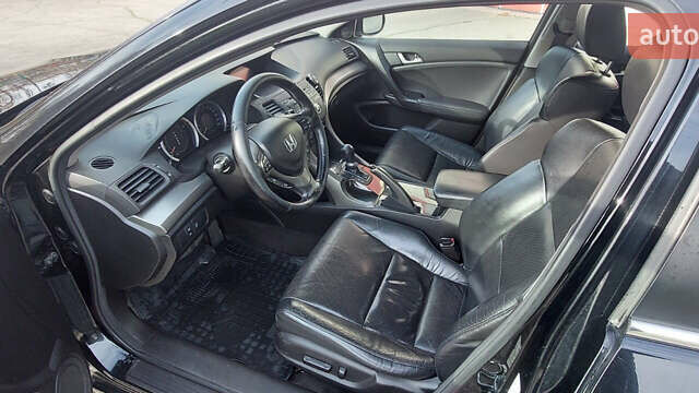 Чорний Хонда Аккорд, об'ємом двигуна 2.2 л та пробігом 260 тис. км за 7900 $, фото 7 на Automoto.ua