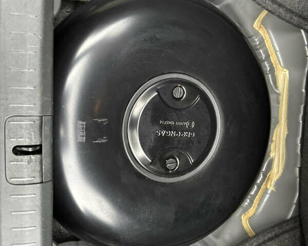 Черный Хонда Аккорд, объемом двигателя 2 л и пробегом 292 тыс. км за 8200 $, фото 7 на Automoto.ua