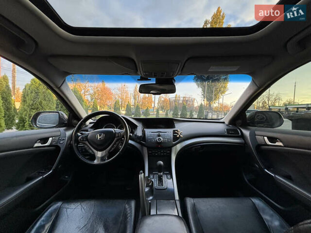 Черный Хонда Аккорд, объемом двигателя 2 л и пробегом 292 тыс. км за 8200 $, фото 15 на Automoto.ua