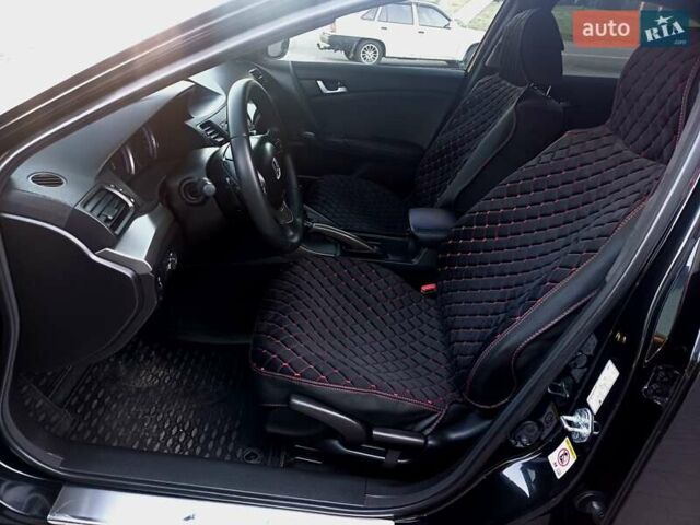 Черный Хонда Аккорд, объемом двигателя 2 л и пробегом 176 тыс. км за 10000 $, фото 11 на Automoto.ua