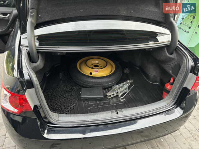 Черный Хонда Аккорд, объемом двигателя 2 л и пробегом 292 тыс. км за 8200 $, фото 8 на Automoto.ua