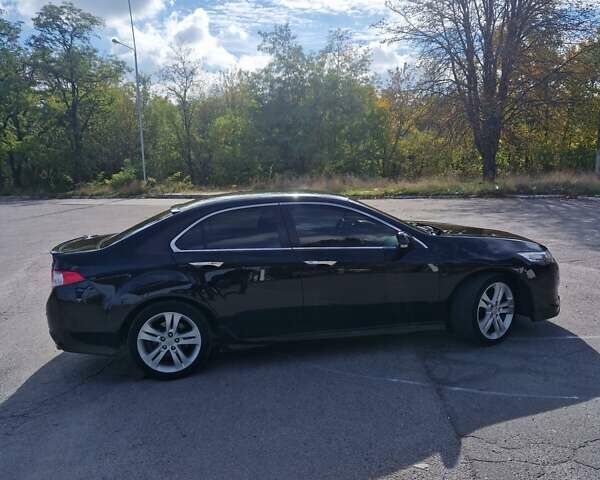 Черный Хонда Аккорд, объемом двигателя 2.4 л и пробегом 270 тыс. км за 11000 $, фото 13 на Automoto.ua