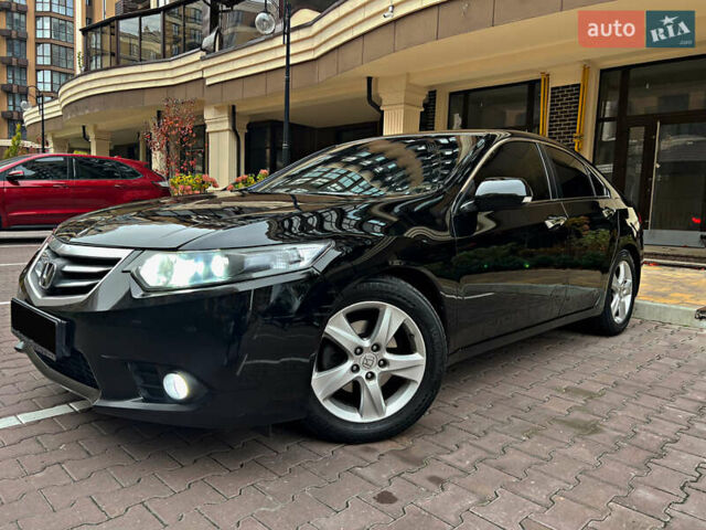 Чорний Хонда Аккорд, об'ємом двигуна 2 л та пробігом 196 тис. км за 11750 $, фото 62 на Automoto.ua