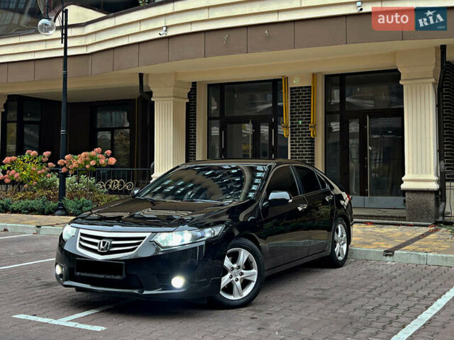 Чорний Хонда Аккорд, об'ємом двигуна 2 л та пробігом 196 тис. км за 11750 $, фото 10 на Automoto.ua