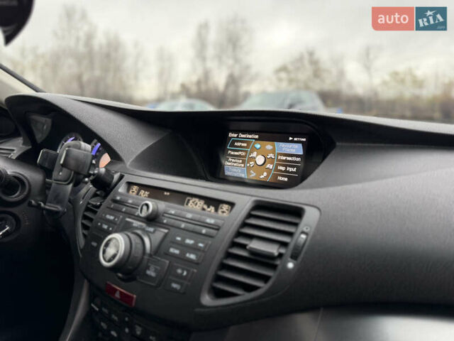 Черный Хонда Аккорд, объемом двигателя 2.4 л и пробегом 177 тыс. км за 10499 $, фото 23 на Automoto.ua