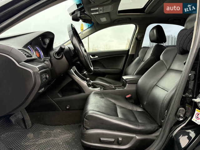 Черный Хонда Аккорд, объемом двигателя 2.4 л и пробегом 177 тыс. км за 10499 $, фото 12 на Automoto.ua