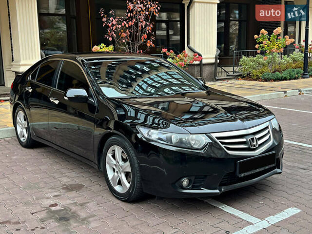 Чорний Хонда Аккорд, об'ємом двигуна 2 л та пробігом 196 тис. км за 11750 $, фото 13 на Automoto.ua