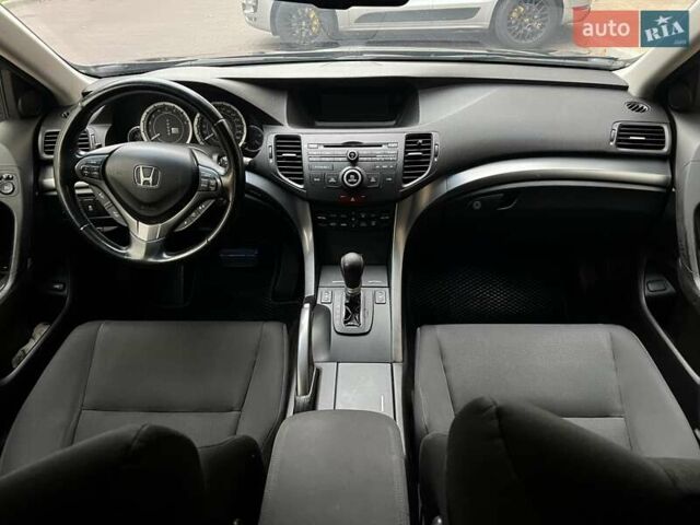 Чорний Хонда Аккорд, об'ємом двигуна 2 л та пробігом 196 тис. км за 11750 $, фото 56 на Automoto.ua