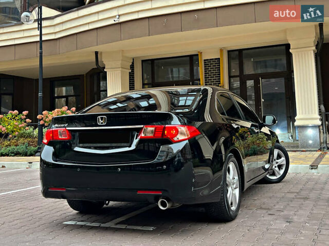 Чорний Хонда Аккорд, об'ємом двигуна 2 л та пробігом 196 тис. км за 11750 $, фото 11 на Automoto.ua