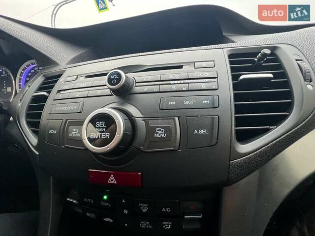 Чорний Хонда Аккорд, об'ємом двигуна 2 л та пробігом 196 тис. км за 11750 $, фото 43 на Automoto.ua