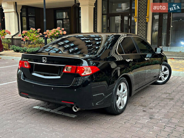 Чорний Хонда Аккорд, об'ємом двигуна 2 л та пробігом 196 тис. км за 11750 $, фото 23 на Automoto.ua