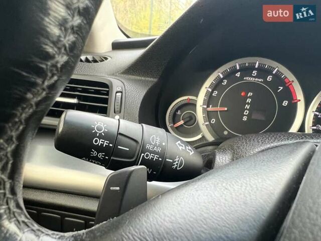 Черный Хонда Аккорд, объемом двигателя 2 л и пробегом 195 тыс. км за 10900 $, фото 37 на Automoto.ua