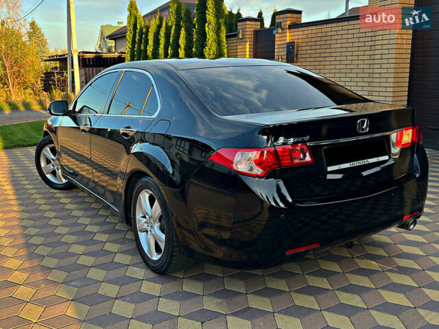 Черный Хонда Аккорд, объемом двигателя 2 л и пробегом 195 тыс. км за 10900 $, фото 67 на Automoto.ua