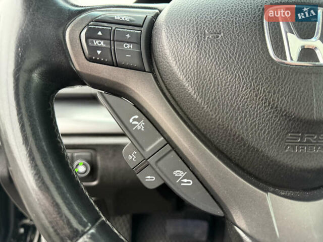 Черный Хонда Аккорд, объемом двигателя 2.4 л и пробегом 177 тыс. км за 10499 $, фото 16 на Automoto.ua