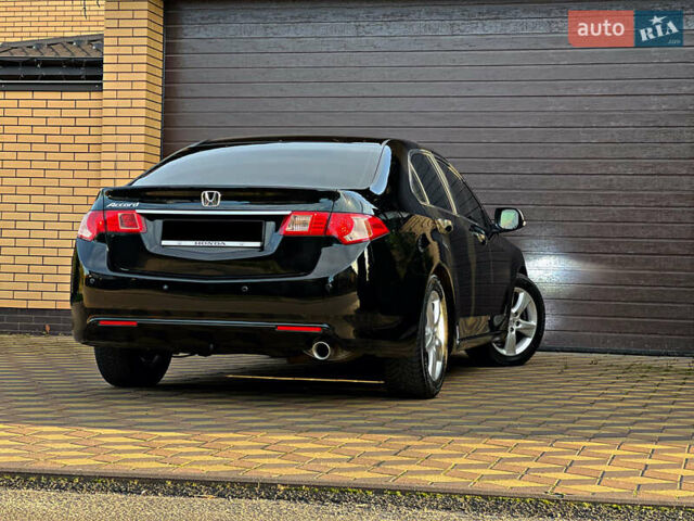 Черный Хонда Аккорд, объемом двигателя 2 л и пробегом 195 тыс. км за 10900 $, фото 7 на Automoto.ua
