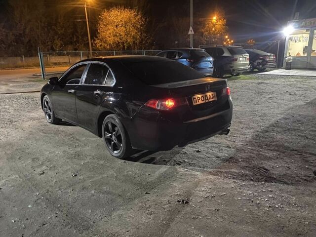 Черный Хонда Аккорд, объемом двигателя 2 л и пробегом 200 тыс. км за 7500 $, фото 2 на Automoto.ua