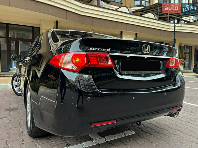 Чорний Хонда Аккорд, об'ємом двигуна 2 л та пробігом 196 тис. км за 11750 $, фото 73 на Automoto.ua