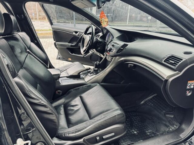 Чорний Хонда Аккорд, об'ємом двигуна 2 л та пробігом 232 тис. км за 8500 $, фото 10 на Automoto.ua