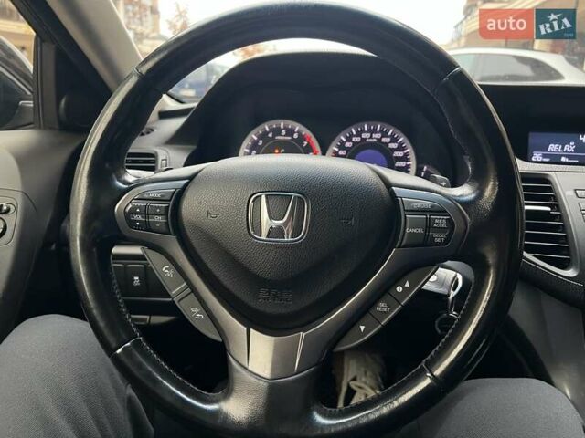 Чорний Хонда Аккорд, об'ємом двигуна 2 л та пробігом 196 тис. км за 11750 $, фото 34 на Automoto.ua