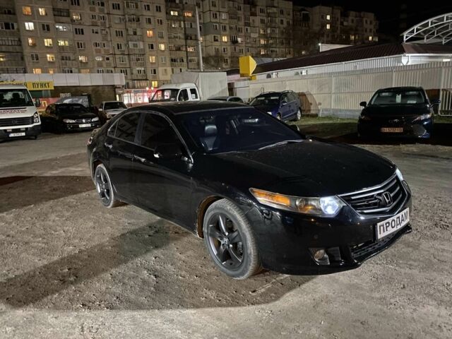 Черный Хонда Аккорд, объемом двигателя 2 л и пробегом 200 тыс. км за 7500 $, фото 1 на Automoto.ua