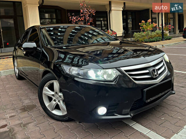 Чорний Хонда Аккорд, об'ємом двигуна 2 л та пробігом 196 тис. км за 11750 $, фото 8 на Automoto.ua