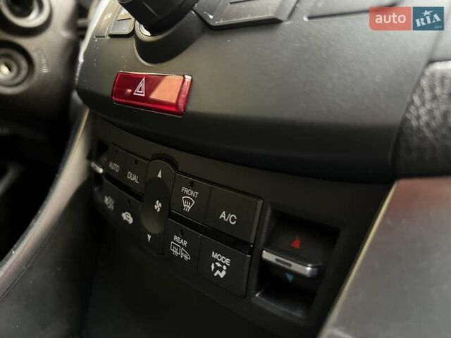 Черный Хонда Аккорд, объемом двигателя 2 л и пробегом 195 тыс. км за 10900 $, фото 42 на Automoto.ua