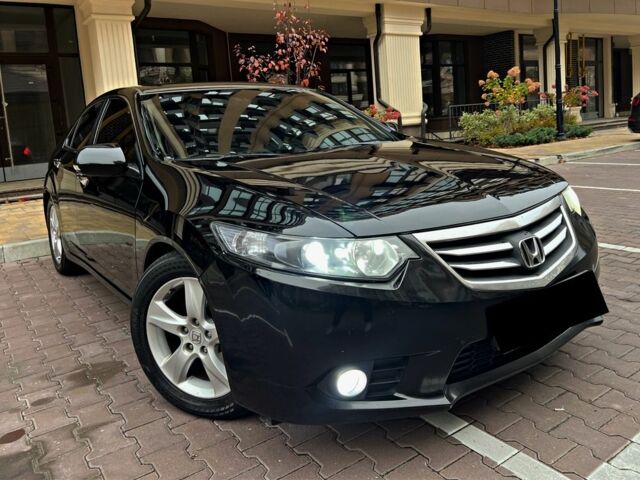 Черный Хонда Аккорд, объемом двигателя 2 л и пробегом 193 тыс. км за 11750 $, фото 15 на Automoto.ua