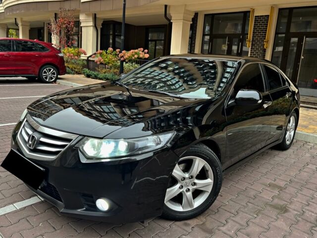 Черный Хонда Аккорд, объемом двигателя 2 л и пробегом 193 тыс. км за 11750 $, фото 7 на Automoto.ua
