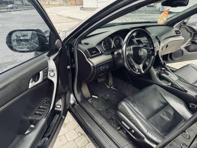 Чорний Хонда Аккорд, об'ємом двигуна 2 л та пробігом 232 тис. км за 8500 $, фото 11 на Automoto.ua