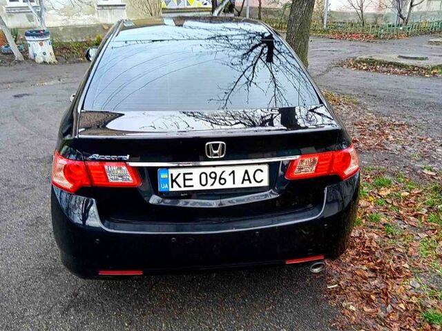 Чорний Хонда Аккорд, об'ємом двигуна 2 л та пробігом 200 тис. км за 9000 $, фото 2 на Automoto.ua