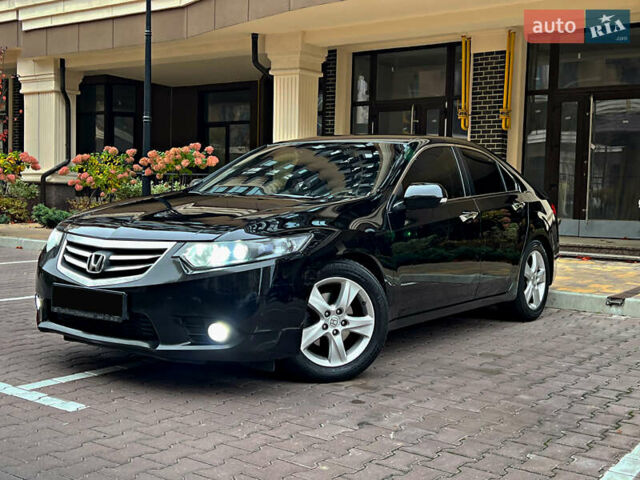 Чорний Хонда Аккорд, об'ємом двигуна 2 л та пробігом 196 тис. км за 11750 $, фото 68 на Automoto.ua