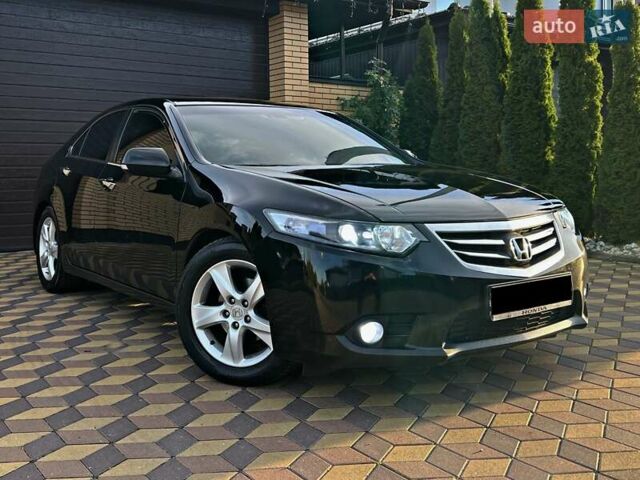 Черный Хонда Аккорд, объемом двигателя 2 л и пробегом 195 тыс. км за 10900 $, фото 19 на Automoto.ua
