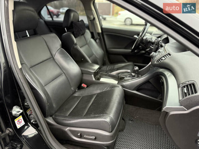 Черный Хонда Аккорд, объемом двигателя 2.4 л и пробегом 177 тыс. км за 10499 $, фото 21 на Automoto.ua