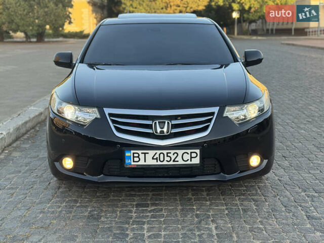 Чорний Хонда Аккорд, об'ємом двигуна 2 л та пробігом 191 тис. км за 10700 $, фото 1 на Automoto.ua